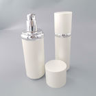 Белый косметический упаковывая опарник насоса прессы бутылки капельницы Eco набора 50ml