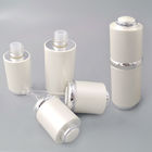 Белый косметический упаковывая опарник насоса прессы бутылки капельницы Eco набора 50ml